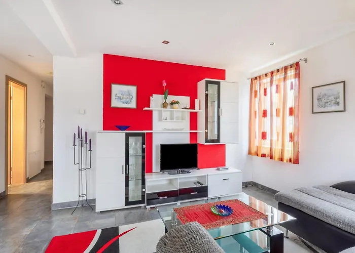 Апартаменты Bold & Chic Stay, Altshausen